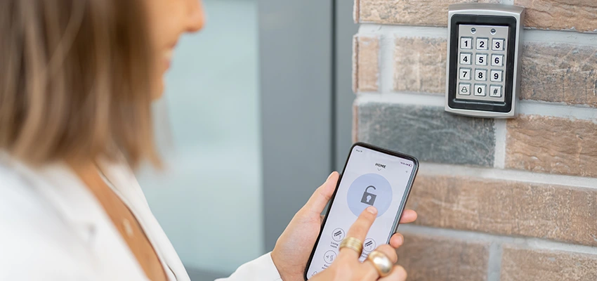 Bluetooth Cylinder Biometric Lock Maintenance in East Rancho Dominguez, CA