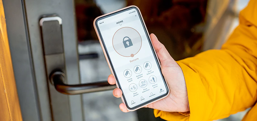 Home Security Push Button Lock Upgrades in East Rancho Dominguez, California